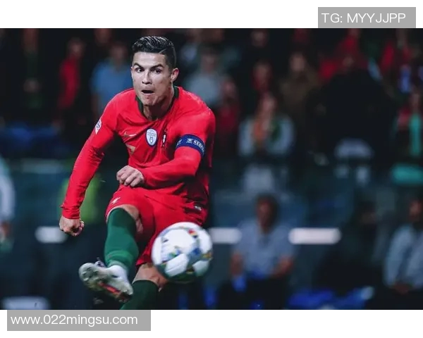 12年成名的足球巨星如何凭借不懈努力和天赋征服世界足球舞台